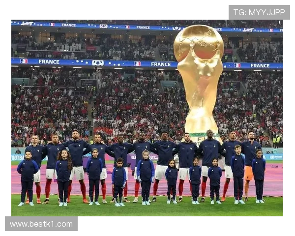 法国队2026世界杯前景分析：姆巴佩领衔能否再夺大力神杯